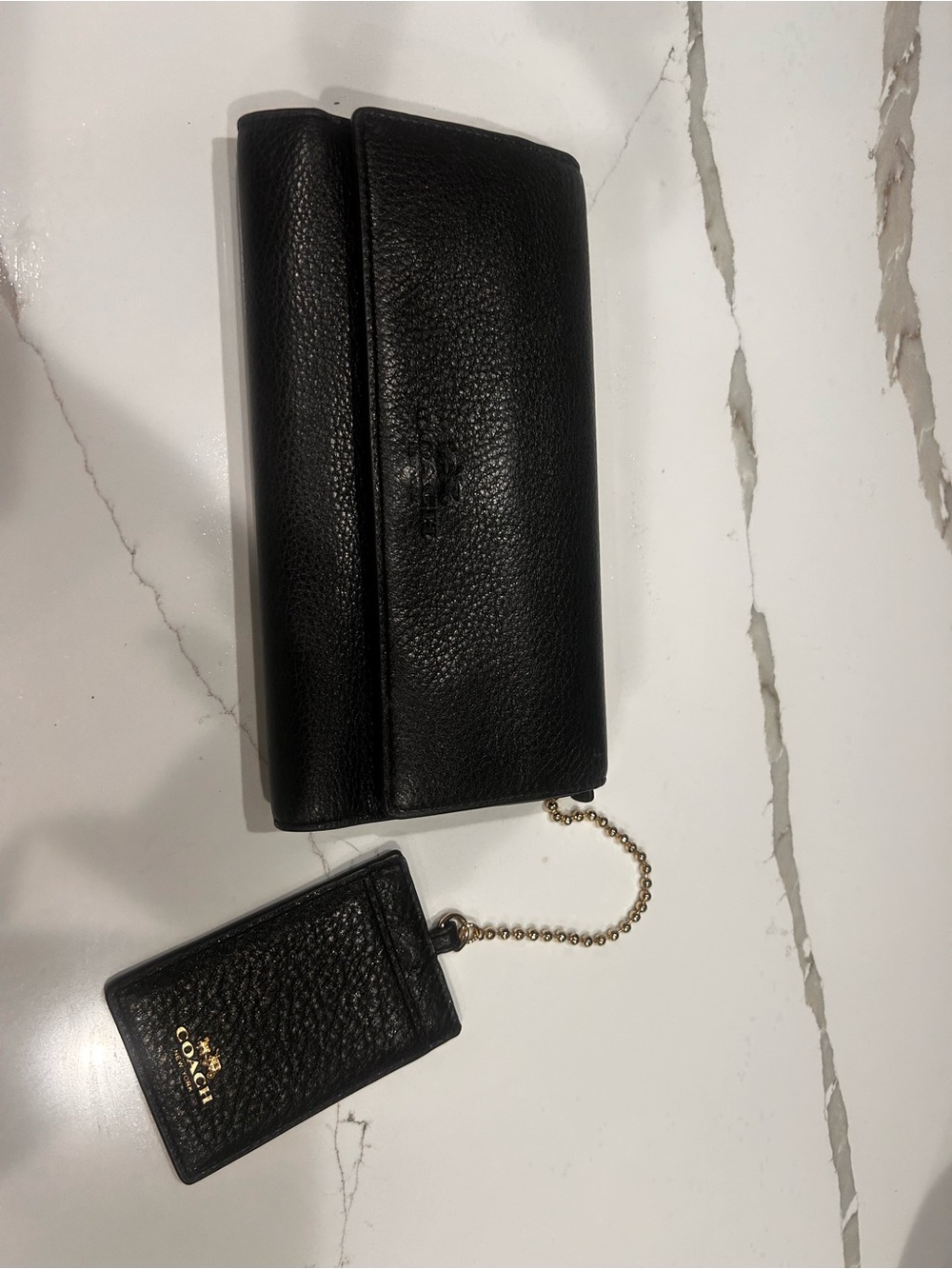 VINTAGE Coach Black Pebbled Leather Wallet with Gold Chain ID Tag